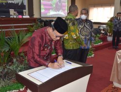 Wabub Agam Tandatangani Rumusan Rakor Pemrov Dengan Pemkab/Kota, Ini Isinya