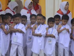 Tingkatkan SDM, Anak-Anak PAUD/TK Lakukan Peragaan Manasik Haji