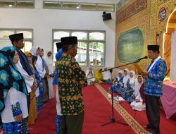 Ketua BKMT Agam Hadiri Pengukuhan Permata Nagari Parik Panjang