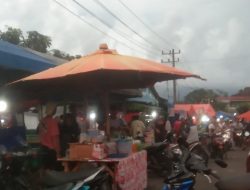 Awal Ramadan, Penjual Takjil Menjamur di Lubuk Basung