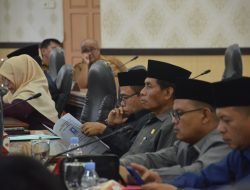 Tujuh Fraksi Sampaikan Pandangan Umum Terhadap Pertanggungjawaban APBD Agam 2022