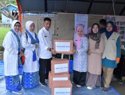 Ketua TP PKK Agam Salurkan Bantuan dan Tinjau Lokasi Bencana Banjir Bandang
