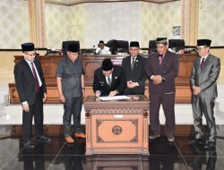 DPRD-Pemkab Agam Sepakati APBD Perubahan 2023 Jadi Perda