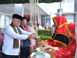 Bupati Agam Buka Festival Budaya 2023