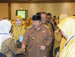 Bupati Agam Buka Seminar Guru Gelombang II: 4 Kompetensi Seorang Guru