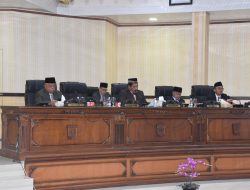 Bupati Agam Hadiri Paripurna Penutupan Masa Sidang 2023 