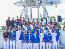 Ketua PDBI Agam Lepas Tim Marching Band ISMSI