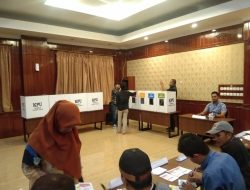 Cegah Pelanggaran di TPS, Bawaslu Agam Simulasikan Pengawasan Pemungutan dan Penghitungan Suara
