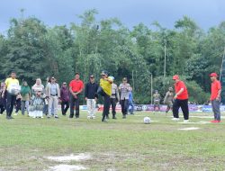 Buka SMANCAND Cup 2024, Bupati Agam Lakukan Tendangan Pertama
