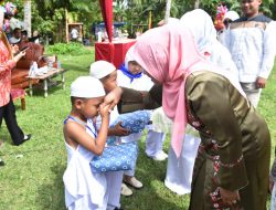 Ratusan Anak TK/PAUD di Palembayan Ikuti Peragaan Manasik Haji
