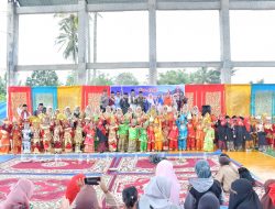 Semarak, PAUD dan TK Ikuti Pawai Budaya- Kreativitas di Panampuang