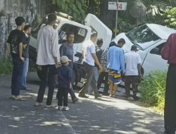 Mobil Terperosok di Kelok 14, Akses Kembali Normal