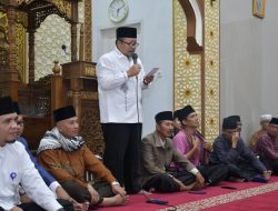 Kunjungi Masjid Jabal Nur Cumantiang, Bupati Ajak Warga Berdoa Agar Erupsi Gunung Marapi Berakhir