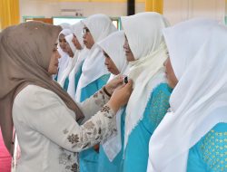 Jadi Percontohan, Ketua TP PKK Agam Kukuhkan Duta Sarasah