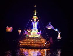 Semarakkan Malam Takbiran, Nagari Maninjau Gelar Festival “Rakik-Rakik”