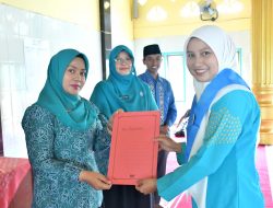 Bentuk Karakter Yang Lebih Baik, PKK Agam Hadiri Wisuda Siswa SEKENAH