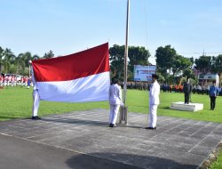 Upacara Peringatan Hari Otda ke-28 dan Hari Pendidikan Nasional di Agam Berjalan Khidmat
