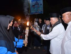 Sambut Hari Raya Idul Adha, Bupati Agam Lepas Ribuan Peserta Pawai Takbiran