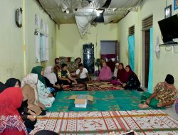 Melayat ke Rumah Duka Korban Banjir di Batu Kambing, Ny. Yeni : Dia Anak Syurga