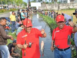 Ribuan Pemancing Ramaikan Pancing Gratis di Banda Labuah Cubadak, Bupati Agam Apresiasi Pemuda