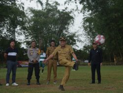 Buka Turnamen Sepak Bola Nagari Taluak Cup I, Pjs Bupati Agam Apresiasi.