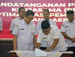 Sekda Agam Hadiri Acara Kerjasama Optimalisasi Pajak Daerah di Sumbar