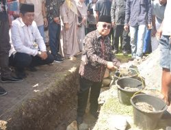 Bupati Agam Letakkan Batu Pertama Pembangunan Masjid At Taqwa Labuhan