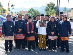 Bupati Agam Hadiri Alek Batagak Pangulu Kaum Caniago di Lubuk Basung