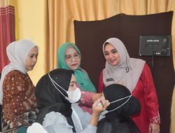 Ketua PKK Agam Tinjau Pelatihan Make Up di BLK Lubuk Basung