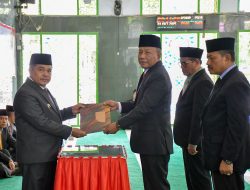Bupati Agam Lantik Tiga Pejabat Pimpinan Tinggi Pratama, Tekankan Integritas dan Pelayanan Merakyat