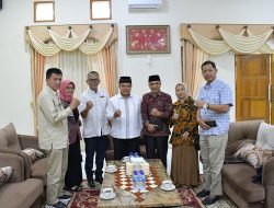 Bupati Agam Audiensi Dengan Panitia Pengukuhan Jam Gadang 88,Mesti Jadi Penggerak Sosial