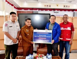 PT Krakatau Posco Salurkan Portable WTP 500 LPH Untuk Penuhi Kebutuhan Air Bersih Korban Bencana di Agam