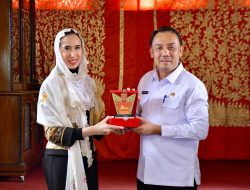 Kunjungi Desa Wisata Koto Gadang, Menteri Pariwisata: Jadi Contoh Pelestarian Budaya Kearifan Lokal