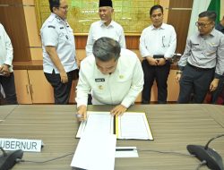 Bupati Benni Warlis Hadiri Rakor Strategis Bersama Gubernur dan Kepala Daerah se-Sumbar