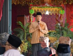 12 Santri MDTA Sawah Dangka Diarak Naik Bendi, Sekda Agam: Khatam Al-Qur’an Fondasi Mewujudkan Generasi Madani
