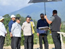 Tinjau Ruas Jalan Malalak, Menteri PU Pastikan Penanganan Infrastruktur Pascabencana Dipercepat