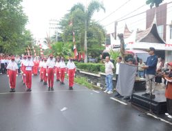 Semarakkan HUT ke-81 RI, Bupati Agam Lepas 171 Regu Gerak Jalan Tepat Waktu