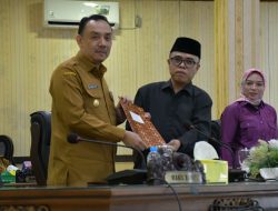 Wakil Bupati Agam Hadiri Paripurna Penyampaian Nota Penjelasan Ranperda Pelayanan Publik