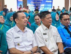 Wabup Agam Bersama Ketua TP-PKK Hadiri Jambore Kader PKK dan HKG ke-54 Tingkat Sumbar