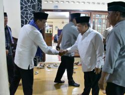 Bupati Dan Wabup Agam Bertakziah Ke Rumah Duka Orang Tua Kepala Bapenda