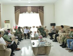 Percepat Pemulihan Pascabencana, Wabup Agam Paparkan Progres Huntap Kepada Tim Monitoring dan Evaluasi
